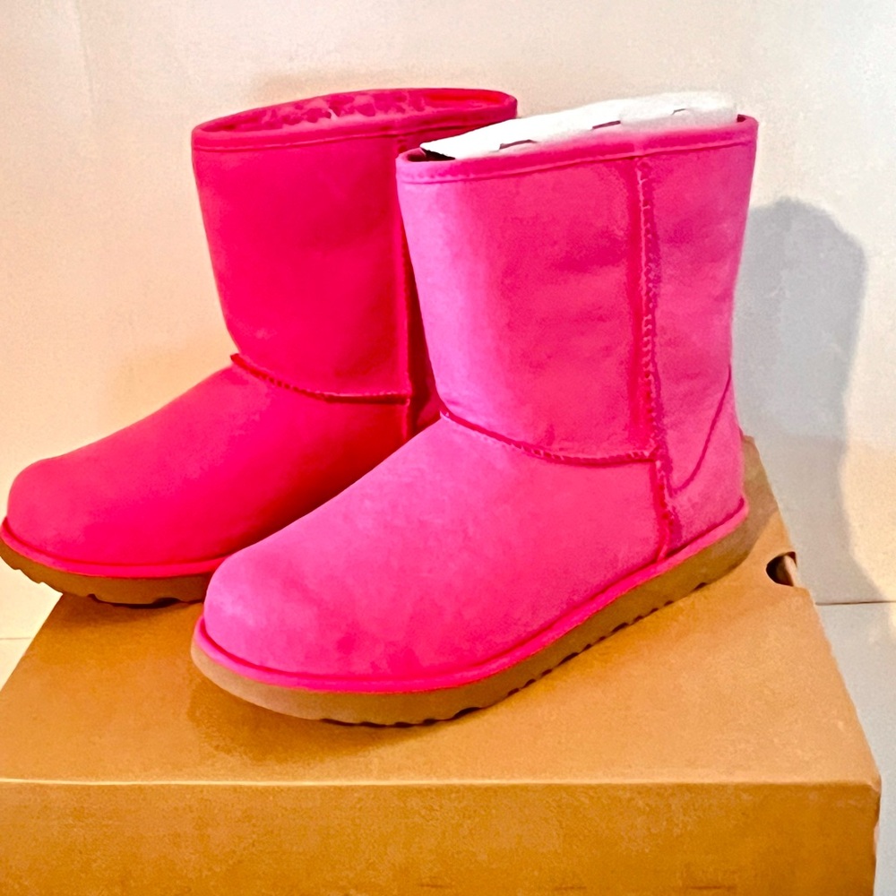 UGG Pink Classic Short Boots - NEW